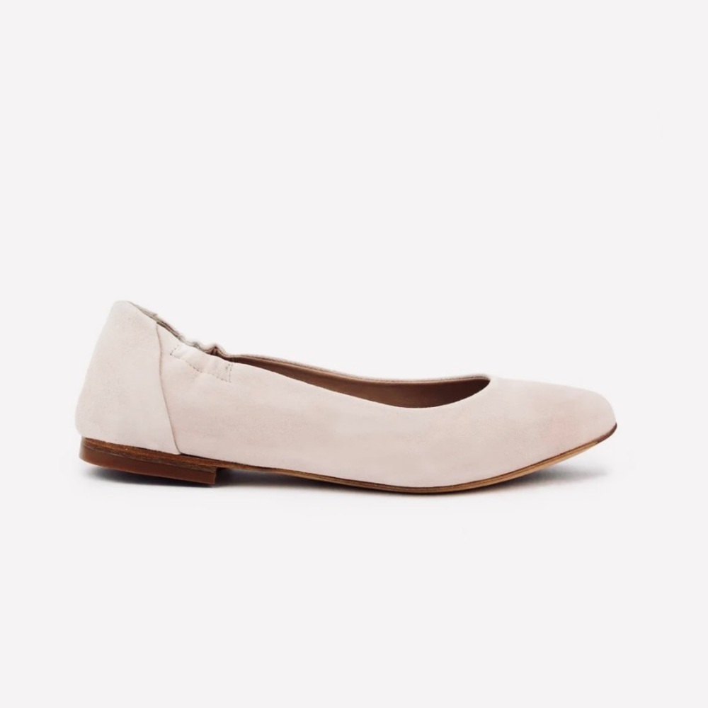 Italeau Mara Suede Ballet Flats in Nude NIB